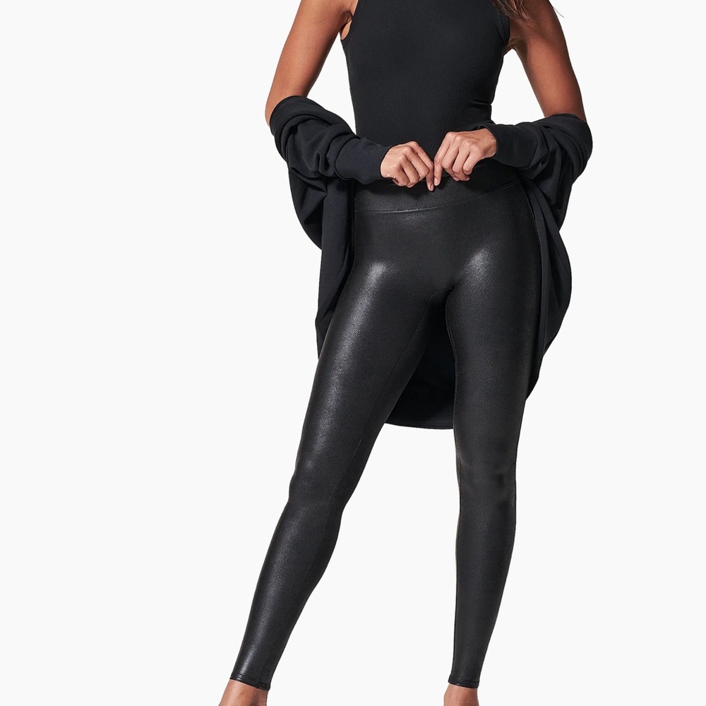 🔥Spanx faux leather leggings worn once like new!!🔥